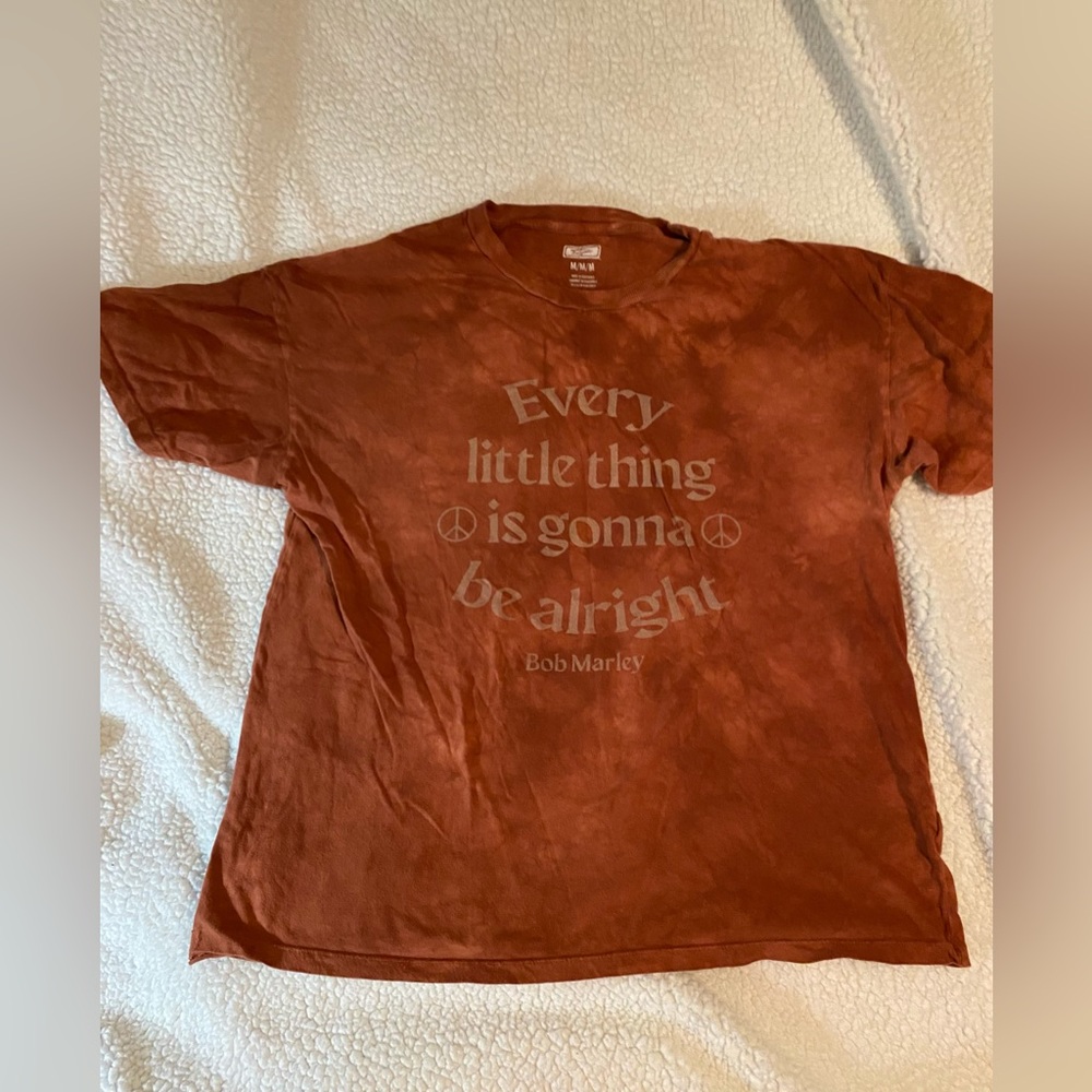 Bob Marley size Medium  Rust Brown T-shirt